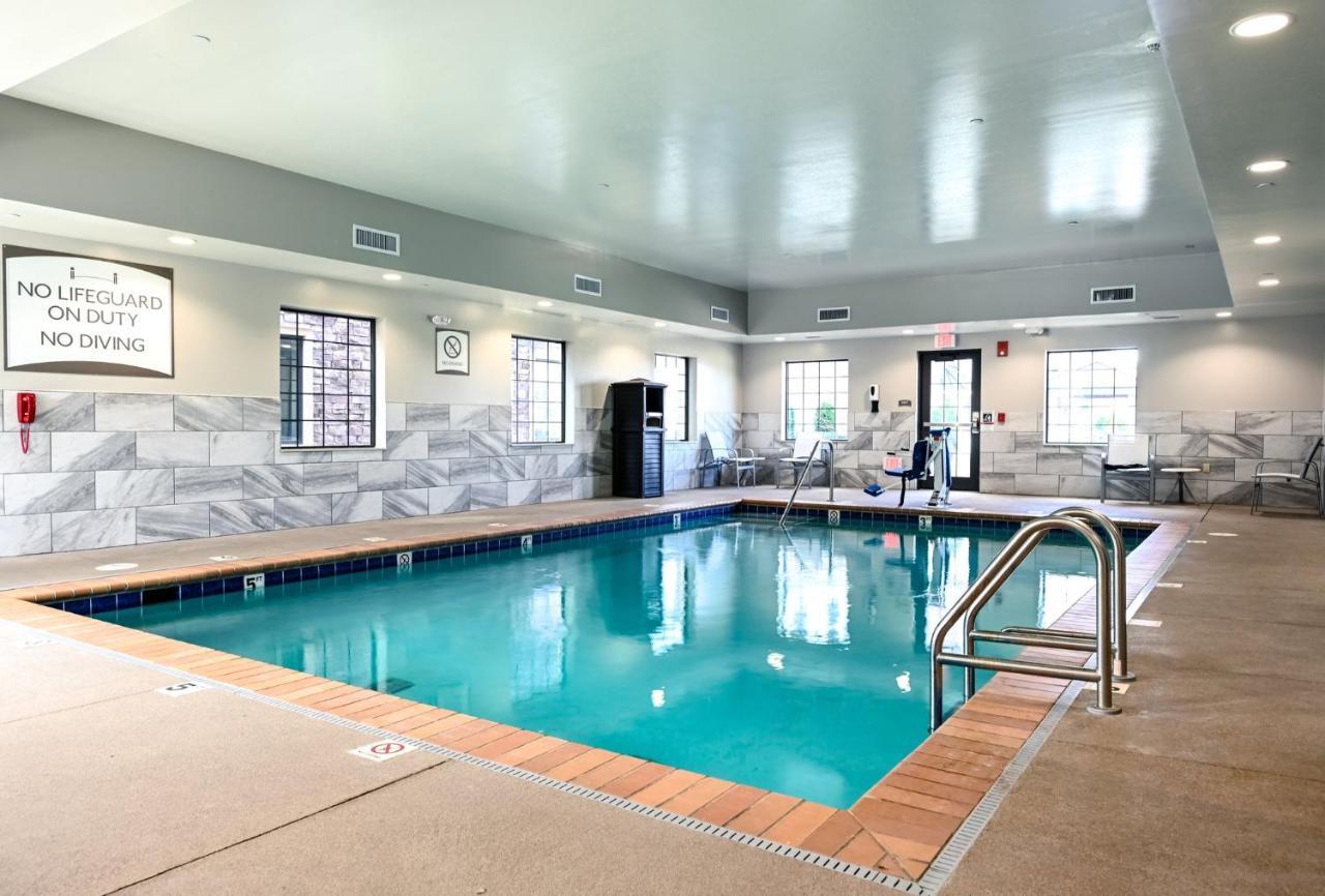 Staybridge Suites - Lafayette By Ihg Dış mekan fotoğraf